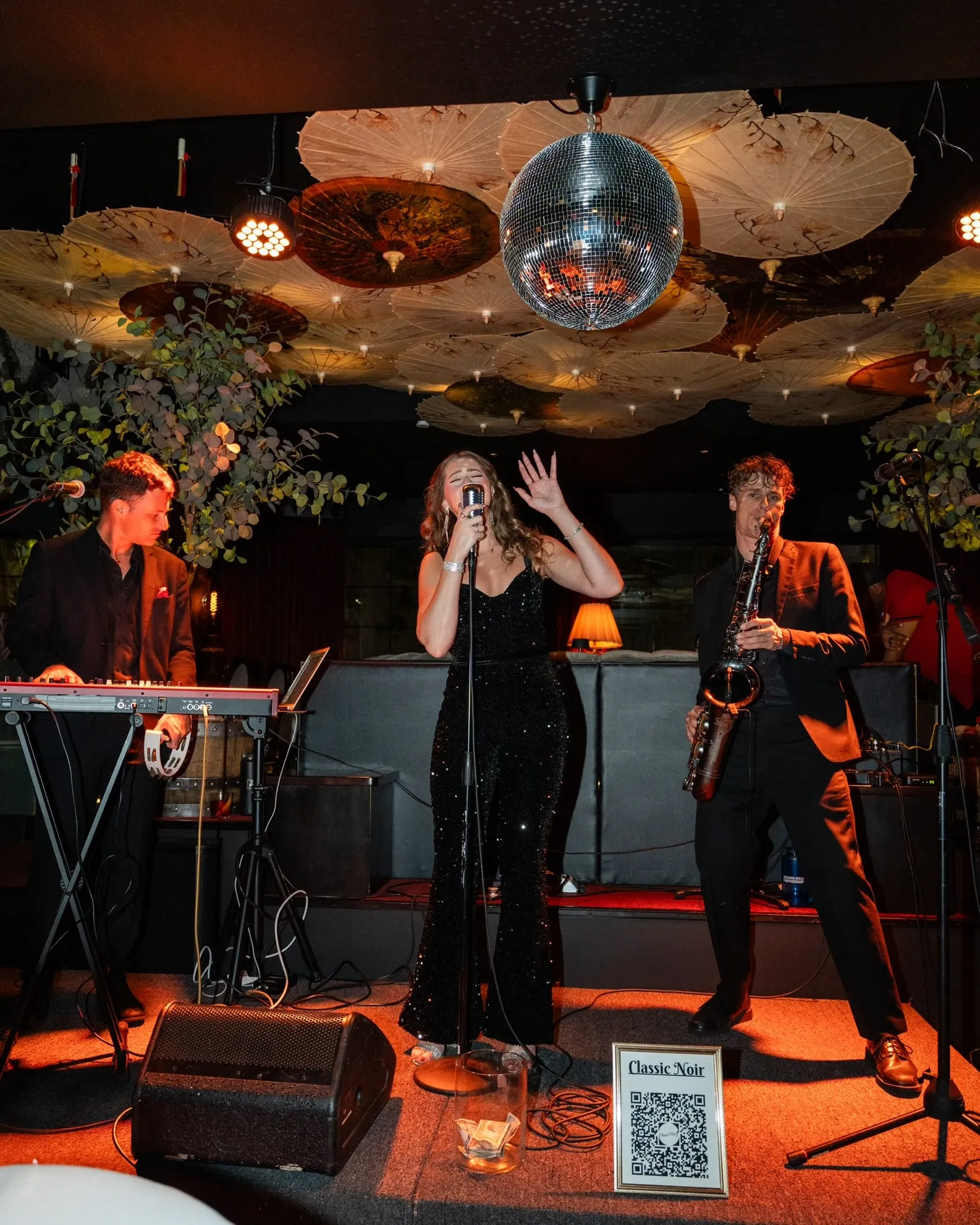 ADKT LA Singer, Elegant music atmosphereat ADKT, ADKT The best Place for Live Music
